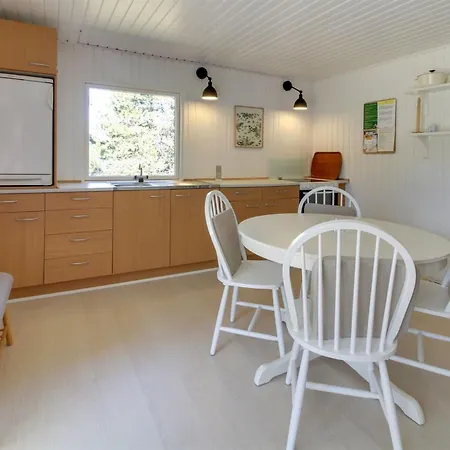 Dom wakacyjny Aulikki - 900m From The Sea By Interhome *